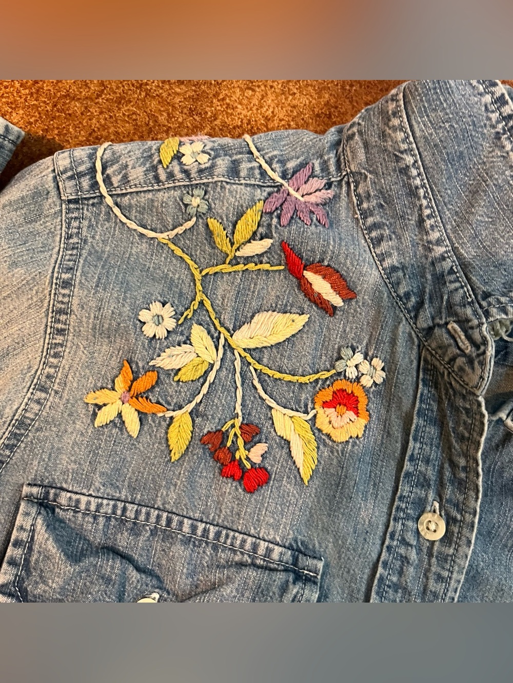 LaurenJeans Co Embroidered Light Blue Denim Shirt Sz L - Picture 3 of 8